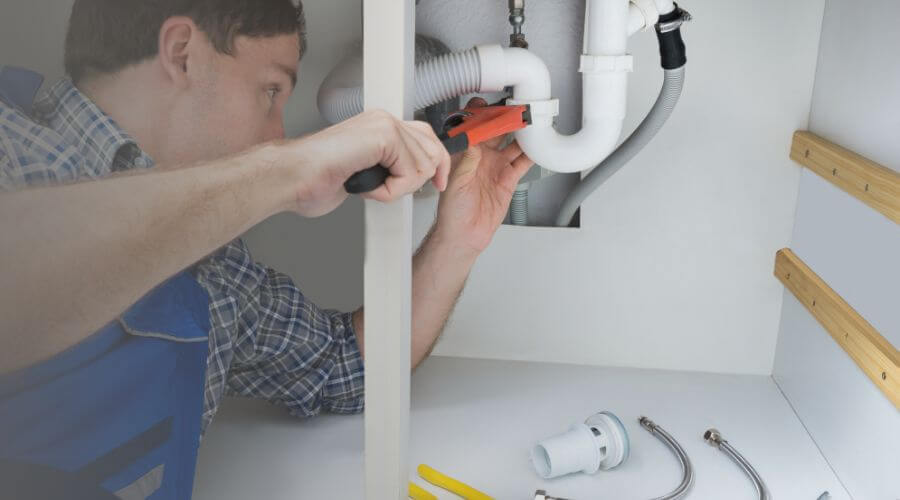 Local expert plumbing services in Dalzell, IL